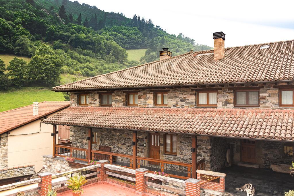 Ferienwohnung Casa Gayon Pola de Allande Exterior foto