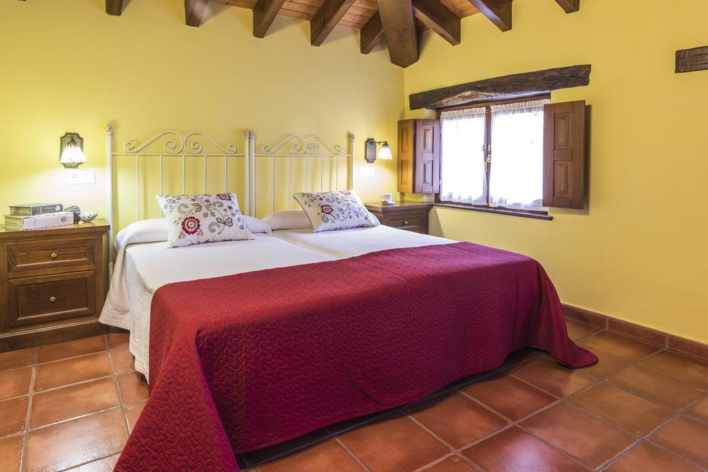 Ferienwohnung Casa Gayon Pola de Allande Exterior foto